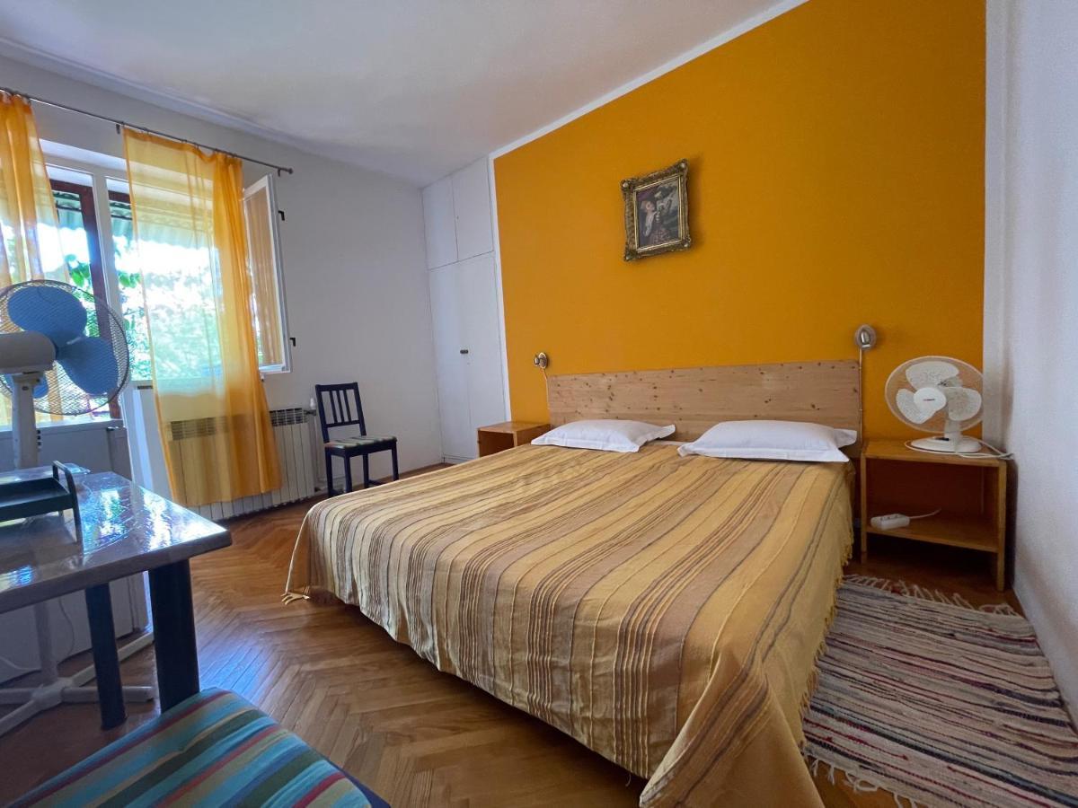 Hvar Guesthouse - Double Bedroom With Private Bathroom Єлса Екстер'єр фото