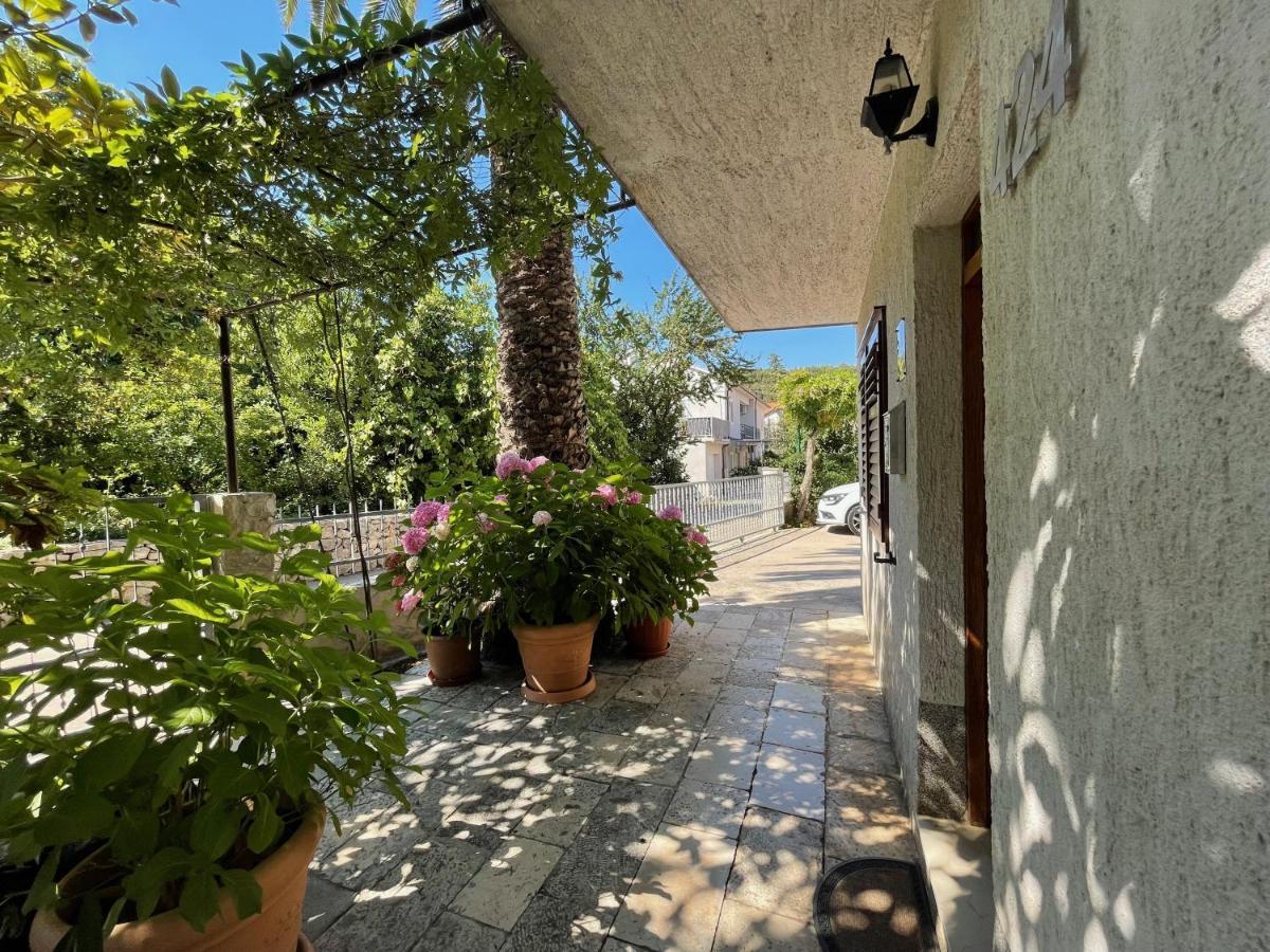 Hvar Guesthouse - Double Bedroom With Private Bathroom Єлса Екстер'єр фото