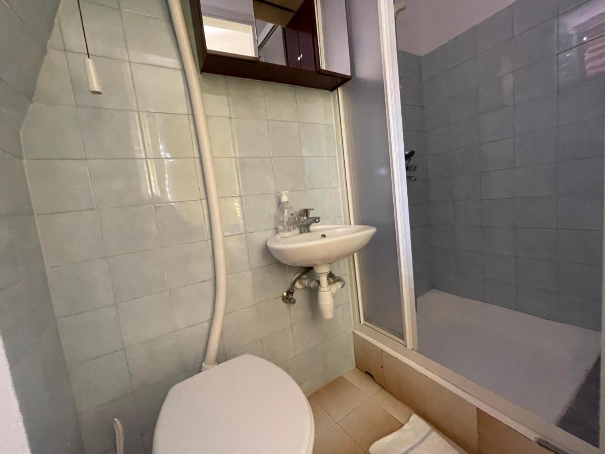 Hvar Guesthouse - Double Bedroom With Private Bathroom Єлса Екстер'єр фото