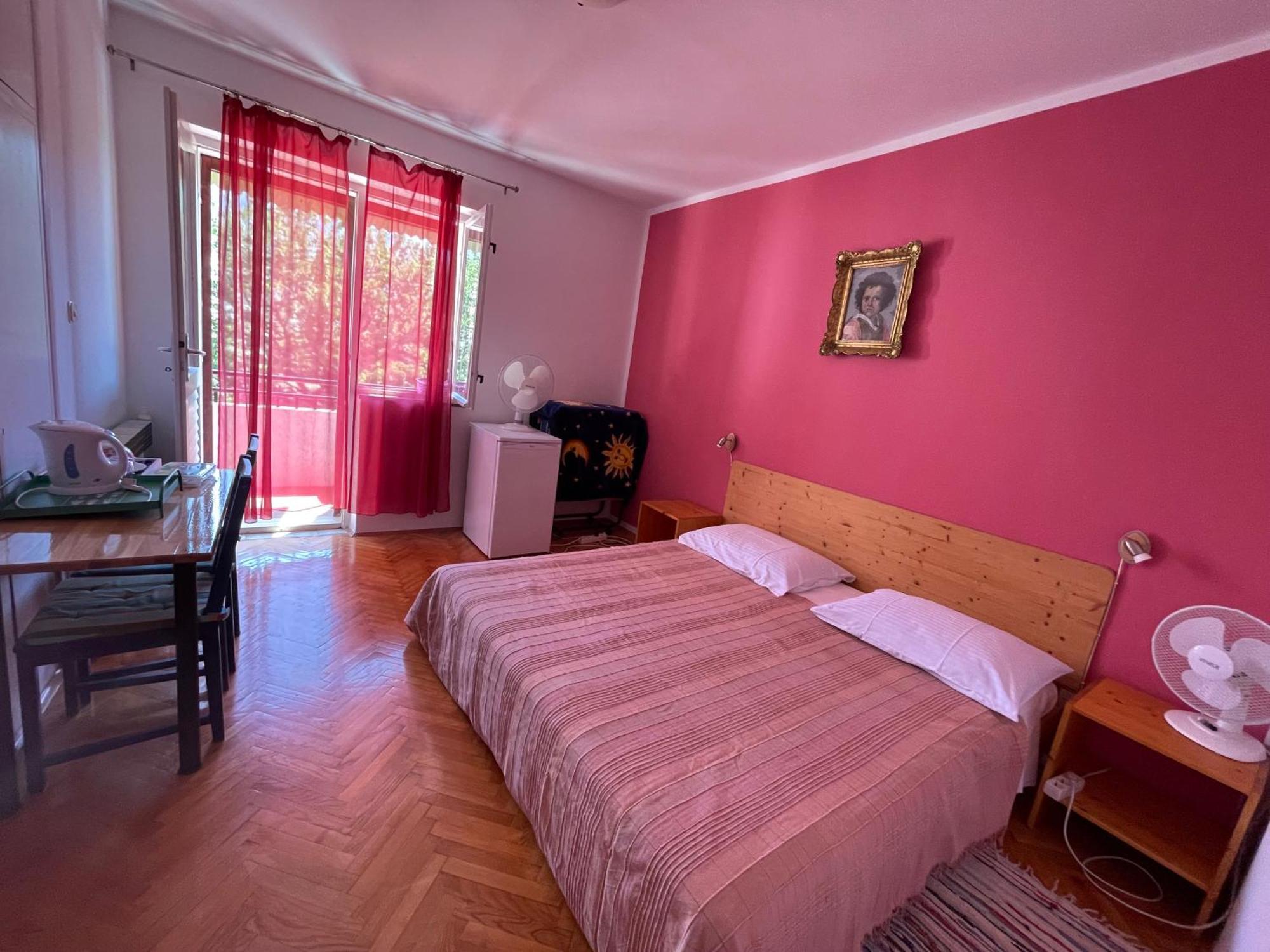 Hvar Guesthouse - Double Bedroom With Private Bathroom Єлса Екстер'єр фото